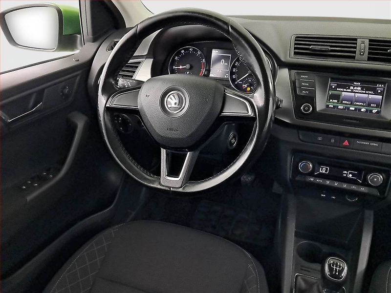 Škoda Fabia (2015) Ambition 1.2 TSI - fotka 7 z 15