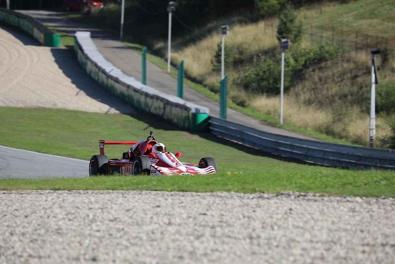 Druhý zářijový víkend patřil na Automotodromu Brno tradiční události Masaryk Racing Days.