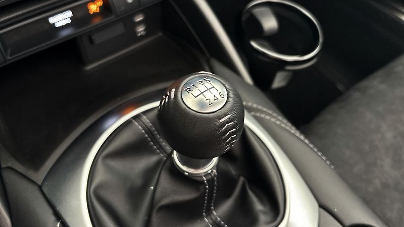 Mazda MX-5 (2026) 1.5 l G132 Homura Soft Top - fotka 15 z 20