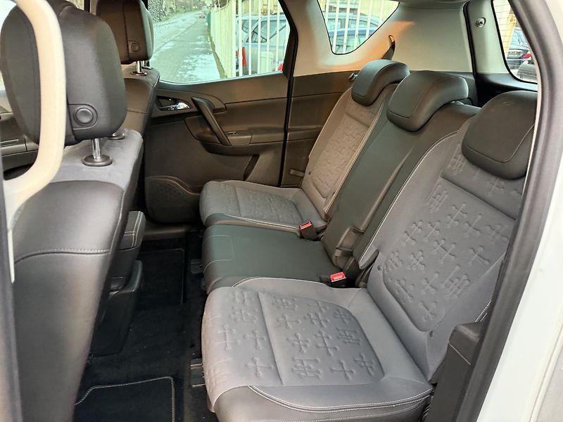 Opel Meriva (2016) 1.6 DTE - fotka 43 z 49