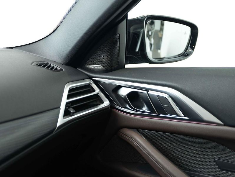 BMW Řada 4 M440d xDrive Coupe - fotka 15 z 23