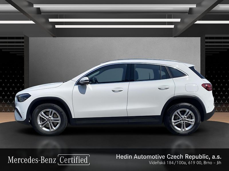 Mercedes-Benz GLA GLA 220 4M Advanced - fotka 2 z 28
