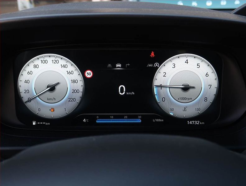 Hyundai i20 (2025) 1.0 T-GDI, N- Line, FullLed - fotka 11 z 16