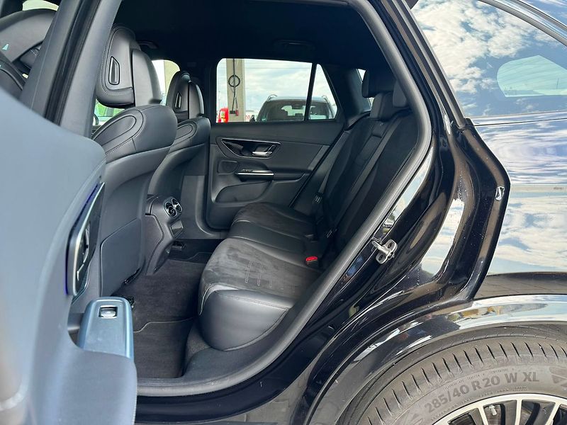 Mercedes-Benz GLC 220d 4MATIC - fotka 16 z 20
