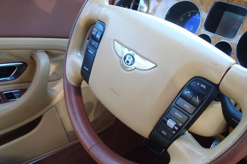 Bentley Continental GT (2007) 6.0W12,Diamond SERIES MULLINER - fotka 41 z 53