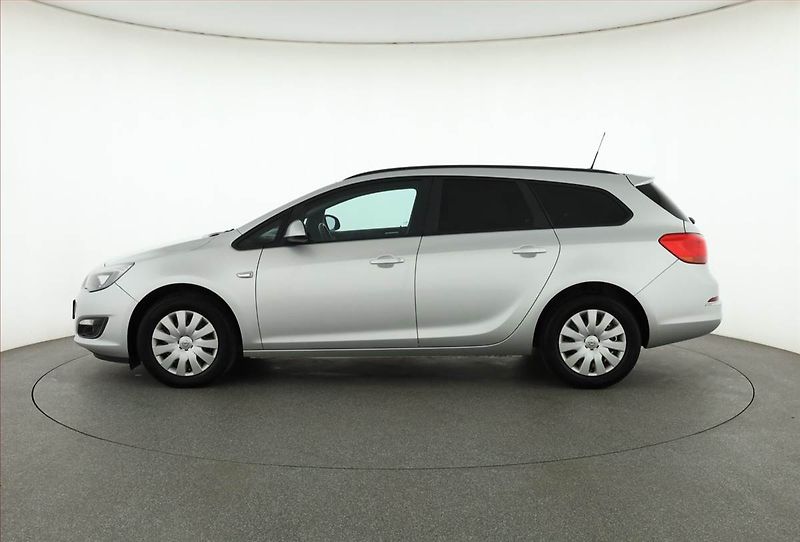 Opel Astra (2015) 1.6 CDTI, Serv.kniha, Tempomat - fotka 3 z 14