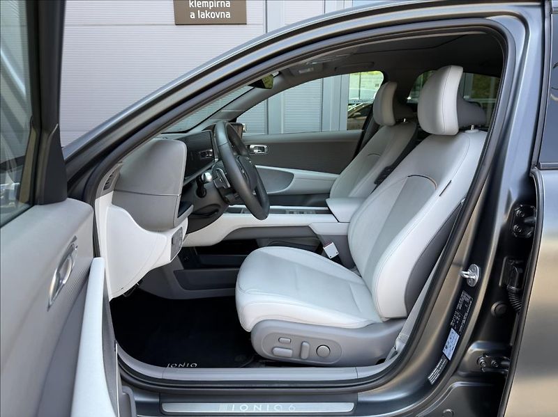 Hyundai Ioniq 6 Power 77kWh 4x4  Premium PNRM - fotka 7 z 25