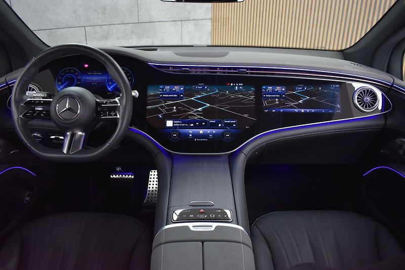 Mercedes-Benz EQS 450 AMG*4M*AIR*TAŽNÉ*TEPELKO* - fotka 8 z 52