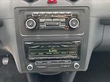 Volkswagen Caddy 2,0 TDi 103kw MAXI SOCCER 7mís - náhled 19