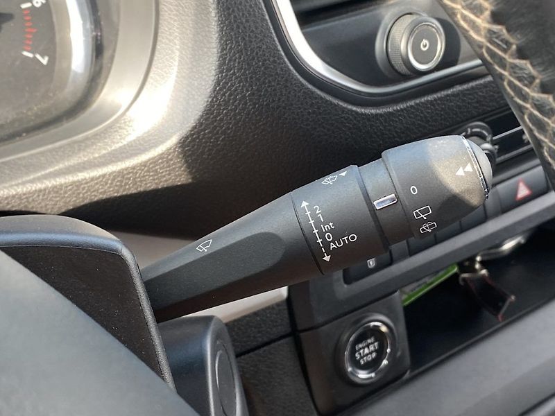 Toyota ProAce Verso 2.0D, ČR, Shuttle L1, tažné - fotka 15 z 28