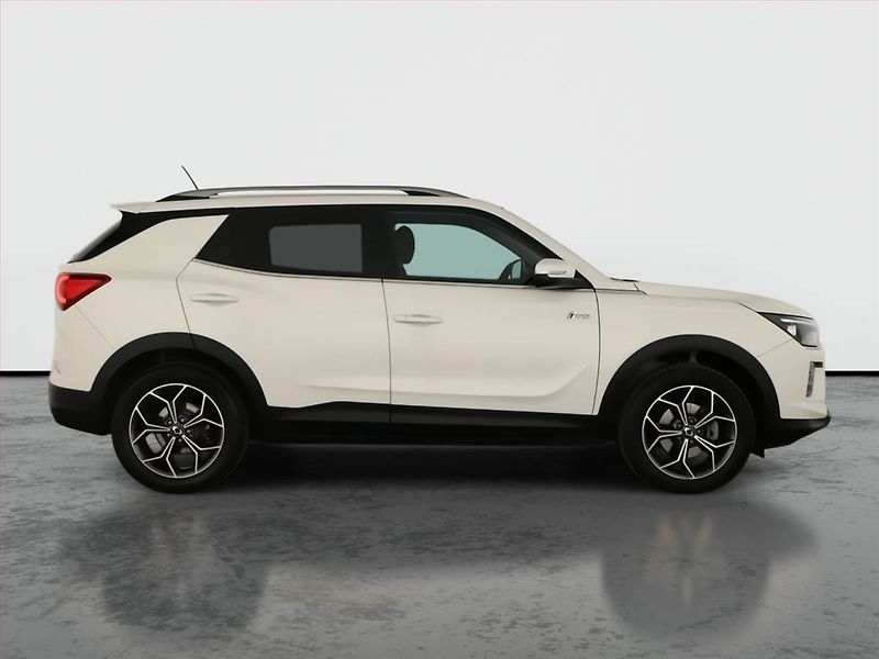 SsangYong Korando (2023) 1.5 T-GDI - fotka 6 z 15