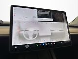 Tesla Model Y Long Range AWD - náhled 20