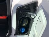 Volkswagen Multivan 6.1 2.0 TDi BULLI - náhled 27
