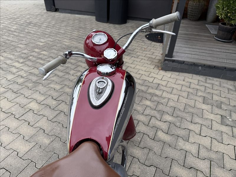 Jawa 250 Pérák - fotka 7 z 10