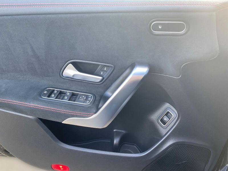 Mercedes-Benz CLA CLA 200 d kupé AMG Style - fotka 21 z 26
