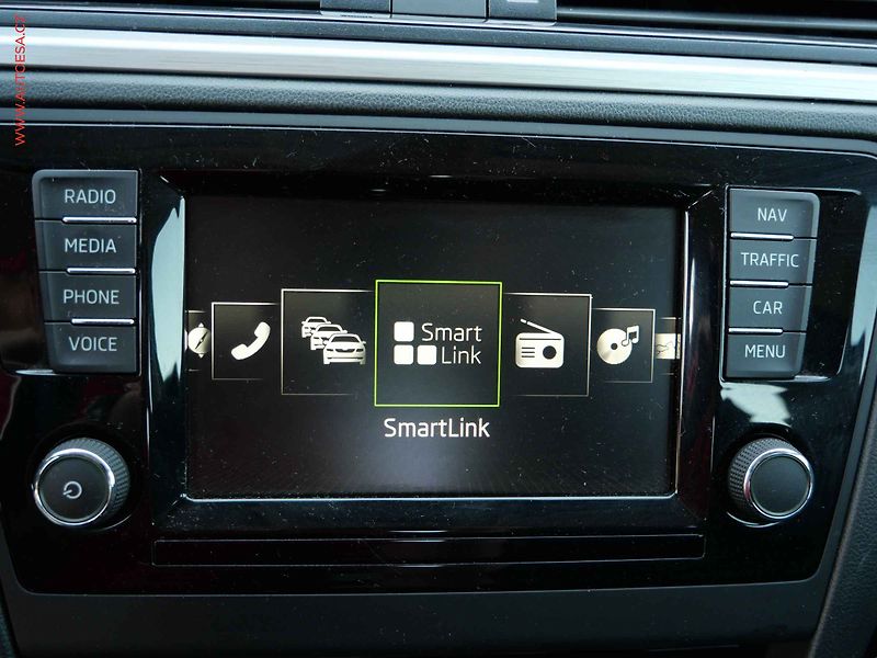 Škoda Rapid (2016) 1.2 TSi, Ambition, xenon - fotka 23 z 25