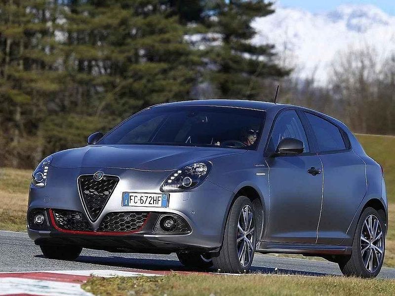 Alfa Romeo Giulietta.