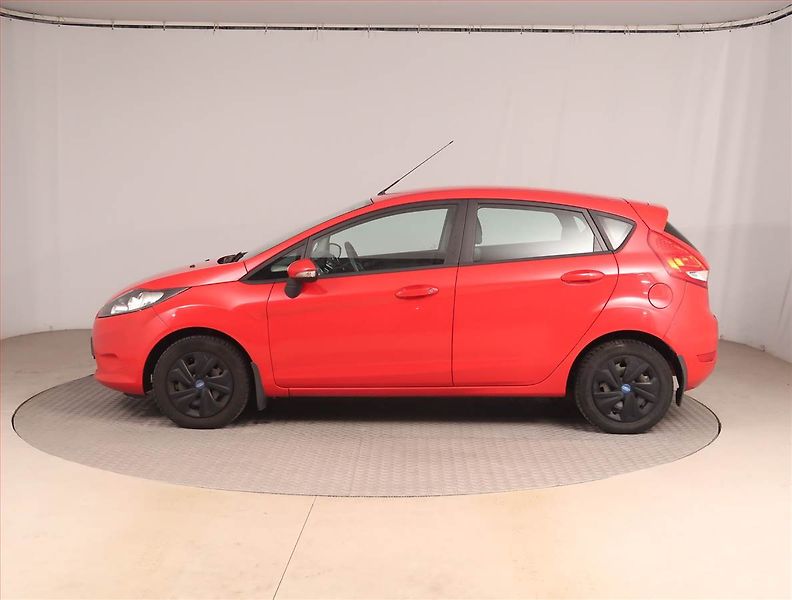 Ford Fiesta (2010) Comfort 1.25, po STK - fotka 3 z 14