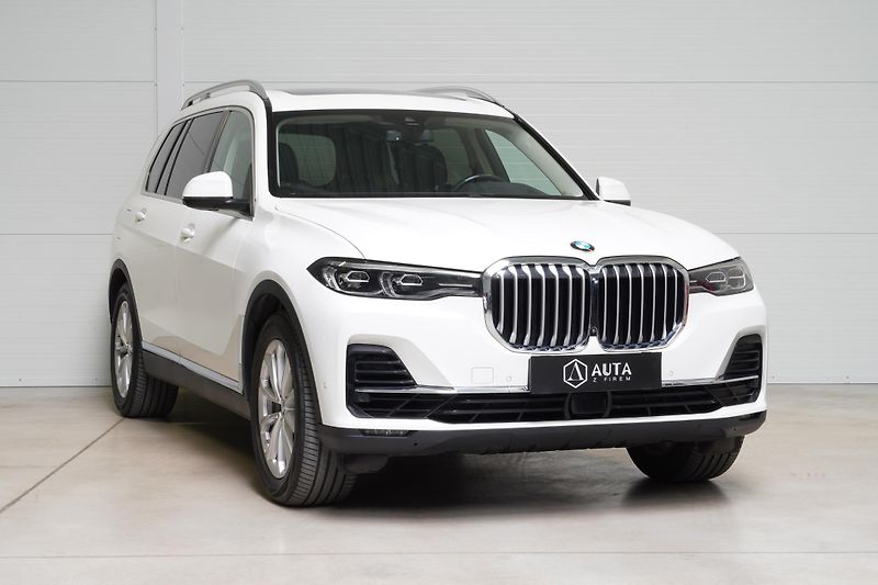 BMW X7  Xdrive40d,ČR,DPH,1.maj,6 míst - fotka 3 z 43