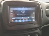 Jeep Renegade (2019) Limited 1.3 T-GDI, Automat - náhled 12