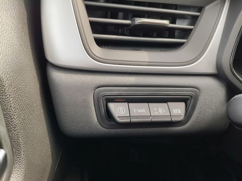 Renault Symbioz (2026) evolution full hybrid E-Tech 1 - fotka 15 z 23