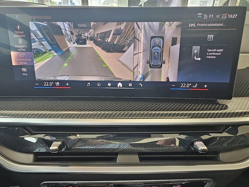 BMW X5 xDrive30d - fotka 34 z 38
