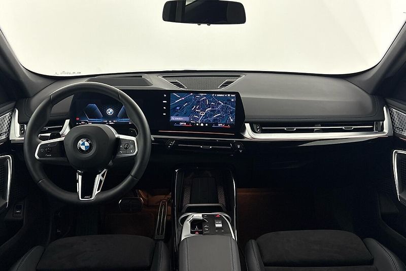 BMW X1 xDrive23d - fotka 7 z 17