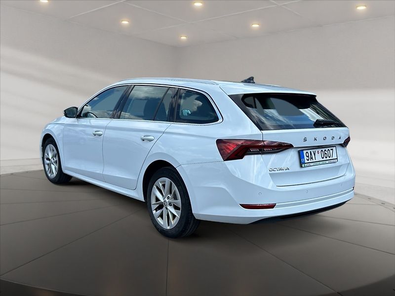 Škoda Octavia 2,0 TDI 85 Style DSG - fotka 4 z 11