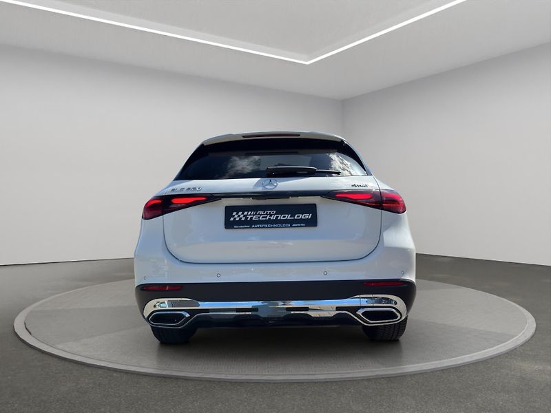 Mercedes-Benz GLC (2025) 200 4MATIC - fotka 6 z 23
