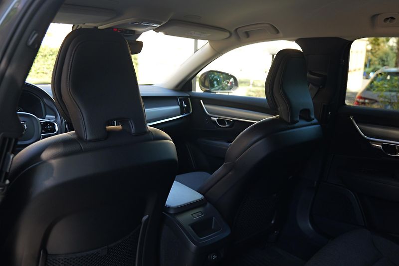 Volvo V90 D4 AWD Diesel NezTopení Záruka - fotka 18 z 35