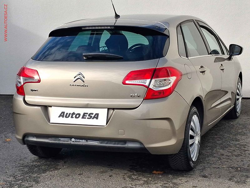 Citroën C4 (2012) 1.4VTi, ČR, AC, temp - fotka 4 z 16