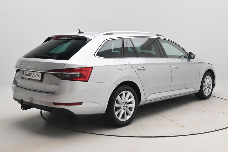 Škoda Superb 2,0 TDI 147 kW DSG 4x4 STYLE Z - fotka 5 z 32