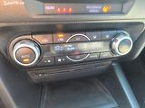 Mazda 3 KRÁSNÁ,SERVISKA,1MAJ,VÝBAVA - náhled 16