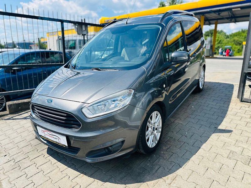 Ford Tourneo Courier (2015) 1.6TDCi GARANCE KM - fotka 2 z 13