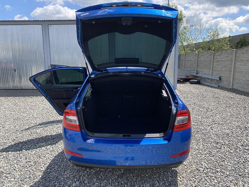Škoda Octavia 2.0TDi L+K CZ WEBASTO 4x4 - fotka 109 z 165