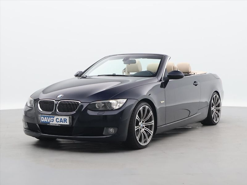 BMW Řada 3 3,0 325i Cabrio 160 kW - fotka 11 z 35