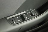 Audi A3 (2016) 1.6 TDI, Navi, Bi-Xenony - náhled 9