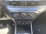 Hyundai i20 (2023) 1.2 MPI, 1.maj,ČR, Comfort - náhled 13