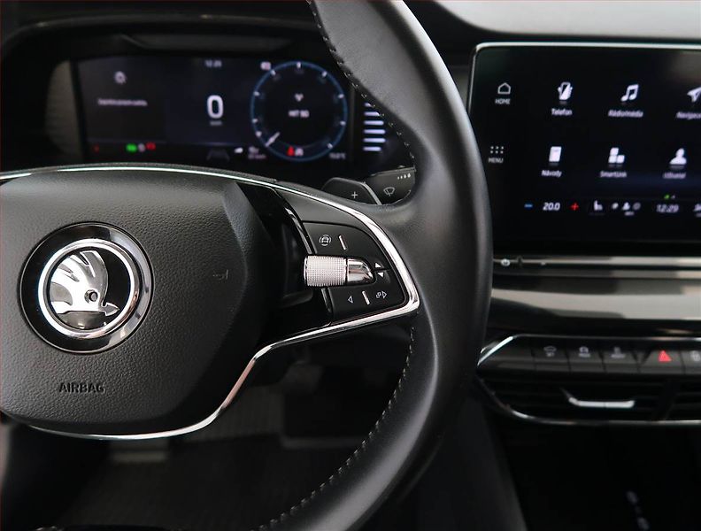Škoda Octavia (2023) 2.0 TDI - fotka 24 z 29