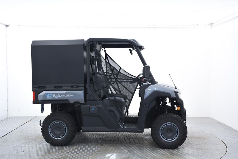 CFMOTO (2026) Gladiator U6 EV  T1b - fotka 3 z 4