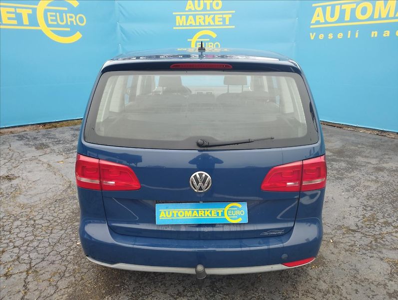 Volkswagen Touran 1,6 TDi - fotka 5 z 15