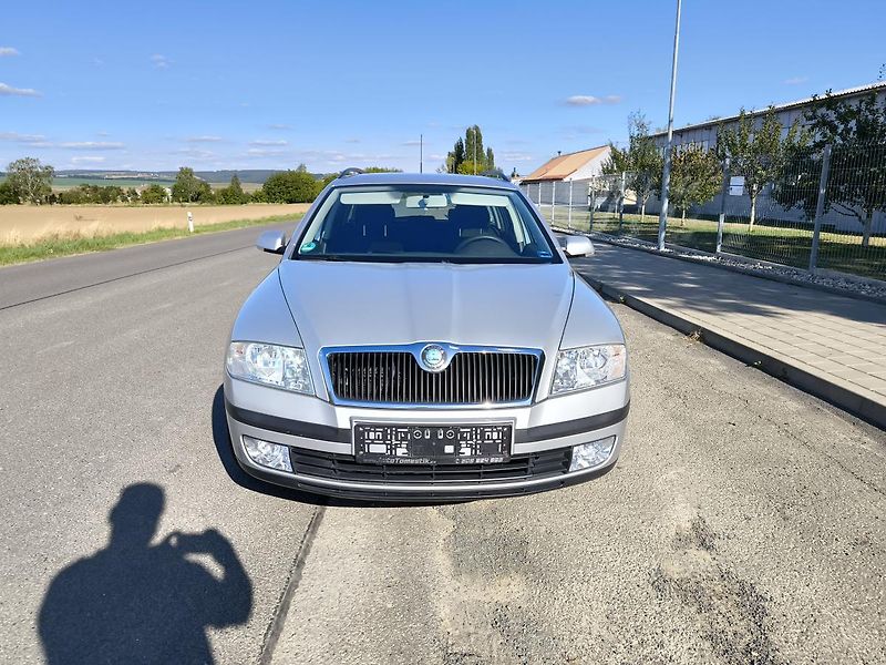 Škoda Octavia (2007) 1,9TDI 77kW *NOVÉ ROZVODY* - fotka 2 z 59