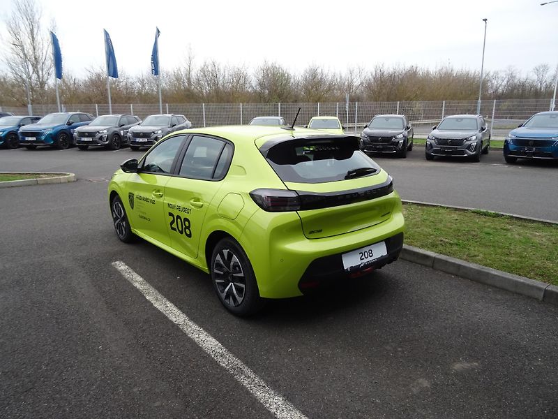 Peugeot 208 (2026) STYLE Hybrid 110 e-DCS6 - fotka 5 z 37