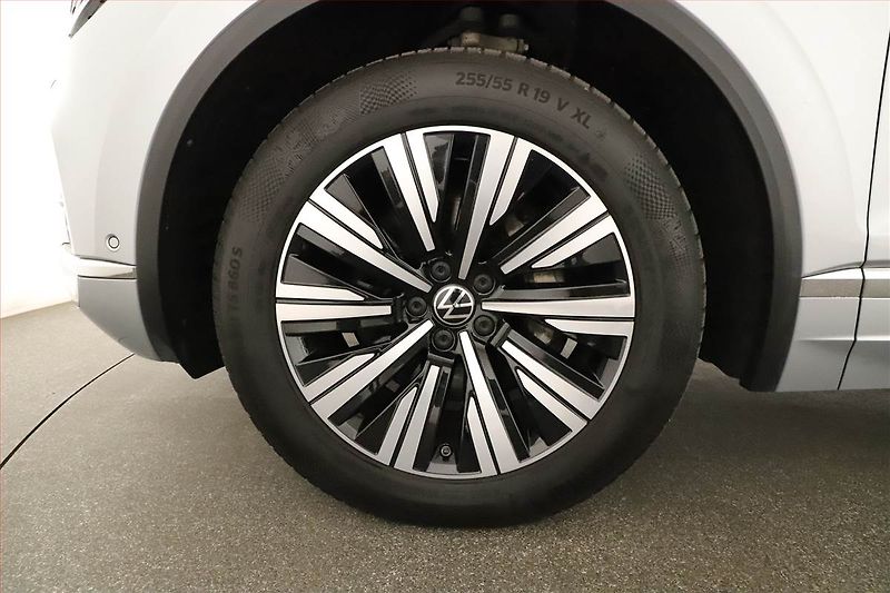 Volkswagen Touareg (2020) 3.0 TDI - fotka 12 z 31