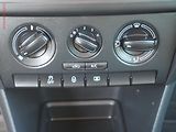 Škoda Rapid (2014) 1.6 TDi, ČR, AC, tažné - náhled 12