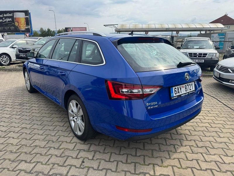 Škoda Superb (2018) 2,0 TDI 110 KW ČR 2. MAJ - fotka 4 z 50