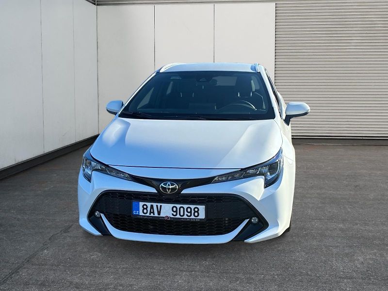 Toyota Corolla (2021) COMFORT 1.2T 85kW CZ DPH - fotka 2 z 11