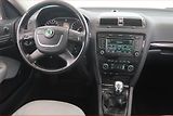 Škoda Octavia (2011) Laurin&Klement 2.0 TDI, Xenony - náhled 7