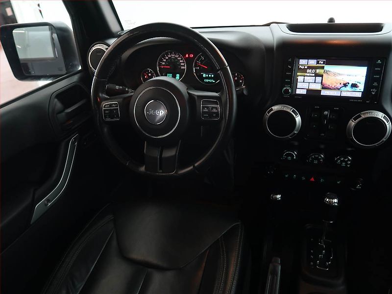 Jeep Wrangler (2018) 3.6 V6 - fotka 7 z 20