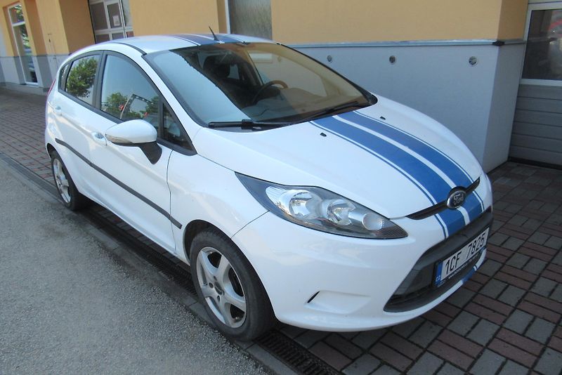 Ford Fiesta 1.2i  KLIMA  KOUPENO V CZ - fotka 1 z 19